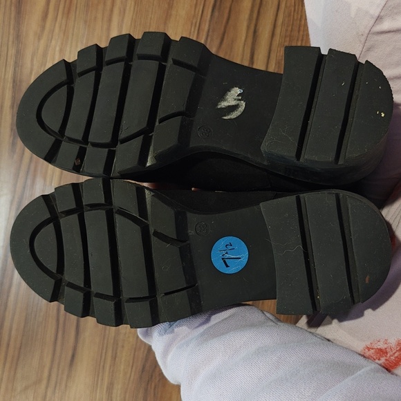 Antonio de Faria Black Suede Leather Lugged Chunky Heel Chelsea Boots - Picture 6 of 7